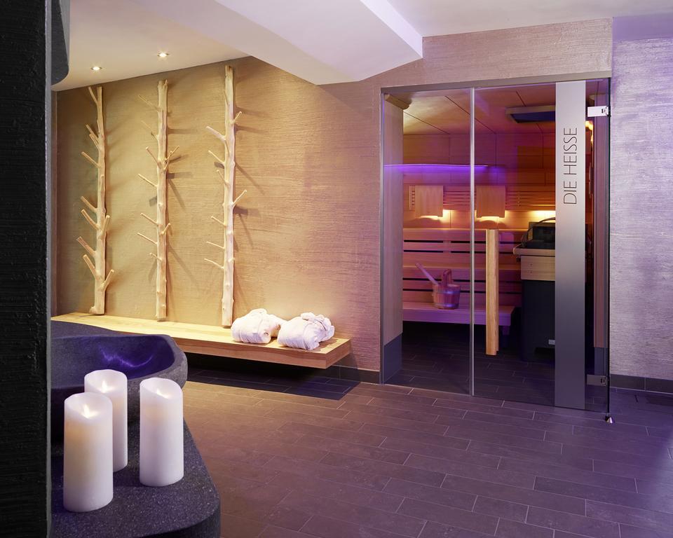 Verwoehn-Wellnesshotel Walserhof Hirschegg  Екстериор снимка